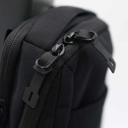 Magnetic Gym Bag for Gym, Travel, Work, and Sports